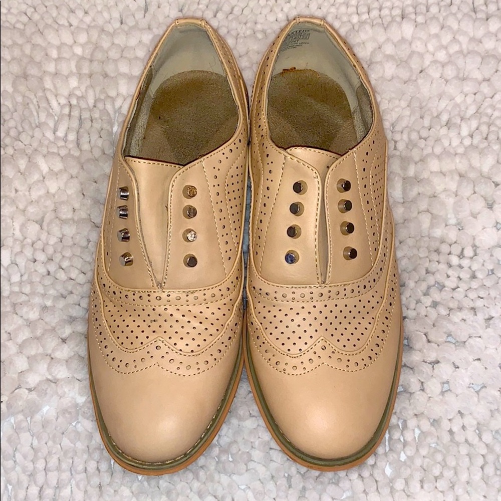 Oxford shoe!